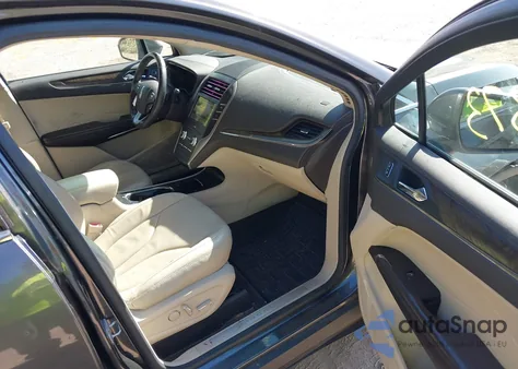 2017 Lincoln Mkc Reserve z USA, uszkodzony, nr VIN 5LMTJ3DH9HUL12682